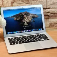 لپتاپ اپل مک بوک ایر i5 2017 نسل 5 8g رم خیلی تمیز