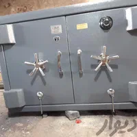 گاوصندوق بانک 