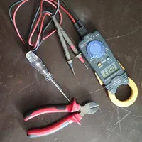 برقکار ساختمان و صنعتی