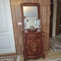 بوفه و میز کنسول و آیینه