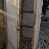 قفس ایستاده