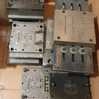 فروش چند دست قالب تولید رخت آویز شوفاژ و حمام|ماشین‌آلات صنعتی|تهران, اباذر|دیوار