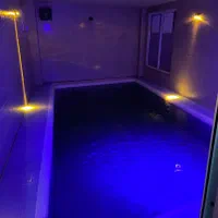 اجاره ویلا استخردار ساحلی دربست