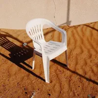 صندلی پلاستیکی
