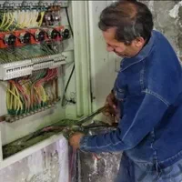 برقکار با 25 سال تجربه در خدمات برق|خدمات پیشه و مهارت|پرند, |دیوار