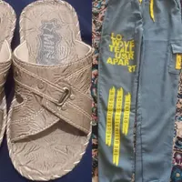دمپایی سایز ۳۱ و شلوار ۸۰ سانت بچگونه