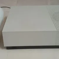 کنسول ایکس‌باکس وان اس دیجیتال