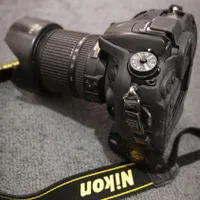 دوربین حرفه‌ای نیکون d7200 با لنز زوم 18-140|دوربین عکاسی و فیلم‌برداری|تهران, گلچین|دیوار