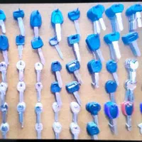 کلیدسازی و بازکردن قفل شبانه روزی|خدمات پیشه و مهارت|کرمان, |دیوار