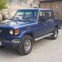 تویوتا لندکروزر ۴ در 4000cc، مدل ۲۰۰۳