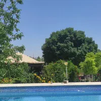 باغ استخر دار همراه با ویلا کامل
