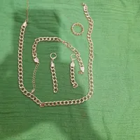 گردنبند و دستبند و گوشواره استیل کارتیه