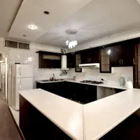 آپارتمان مبله نورگیر و دلباز/ کف پارکت/ فول|اجارهٔ کوتاهمدت آپارتمان و سوئیت|شیراز, تاچارا|دیوار