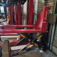 لیفتراک دستی