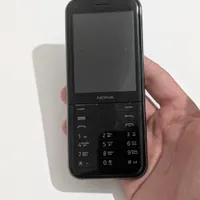 نوکیا 8000 4G با حافظهٔ ۴ گیگابایت|موبایل|تهران, درختی|دیوار