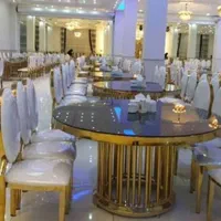 میز تالار ققنوس