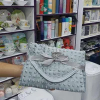پتو دورپیچ مخمل نوزادی|اسباب و اثاث بچه|قم, نیروگاه|دیوار