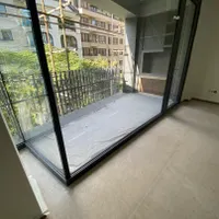 پنجره درب سرویس آماده نصب استاندار آلمنیو پی وی سی|مصالح و تجهیزات ساختمان|سمیرم, |دیوار