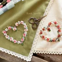 آموزش گلدوزی بادست