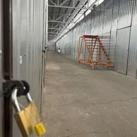 اجاره انبار ۱۰، ۲۰ فوت کانتینری اوازم منزل در سوله