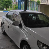 جک J5 اتوماتیک 1800cc، مدل ۱۳۹۴