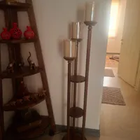 آباژور کنار سالنی چوبی نو