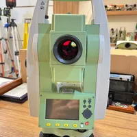 دوربین نقشه برداری لایکا سوکیا سندینگ Leica|ماشین‌آلات صنعتی|تهران, توحید|دیوار