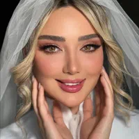 خدمات عروس و همراهی و آموزش میکاپ و شنیون|خدمات آرایشگری و زیبایی|مشهد, ولیعصر (شهرک غرب)|دیوار