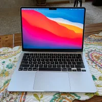 MacBook Air M2 256GB/8GB Silver