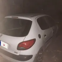 پژو ۲۰۶ سفید مدل ۸۱
