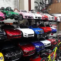 ماشین شارژی کودک تا ۱۰سال|دوچرخه، اسکیت، اسکوتر|کرج, شهرک نهال و بذر|دیوار