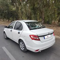ساینا دنده‌ای EX، مدل ۱۴۰۰