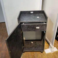 ترولی ارایشگاه|آرایشگاه و سالن‌های زیبایی|مشهد, هنرور|دیوار