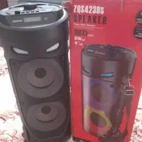 اسپیکر نیم متری