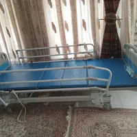 اجاره و فروش انواع تخت بیمارستانی برقی درمنزل|آرایشی، بهداشتی، درمانی|تهران, آذربایجان|دیوار