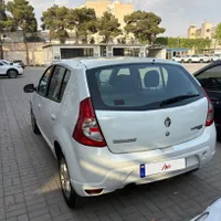 رنو ساندرو اتوماتیک مدل ۱۳۹۵|خودرو سواری و وانت|تهران, جوادیه تهرانپارس|دیوار
