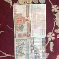 مقداری پول قدیمی
