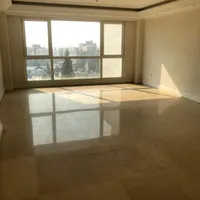 هروی _ ۱۳۵متر ۳ خواب _ ۲پارکینگ باکس _ نورجنوب