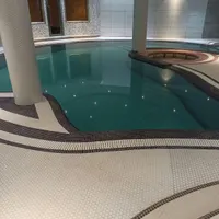 تاسیسات استخر و جکوزی