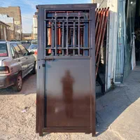درب پنجره آهنی نرده خم انباری آسانسور|مصالح و تجهیزات ساختمان|تبریز, |دیوار