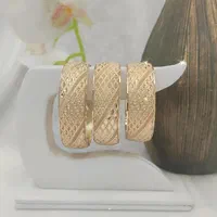 تکپوش طلاروس اصلی طرح تراش لیزری دقیقا مشابه طلا|بدلیجات|مشهد, احمدآباد|دیوار