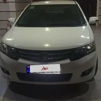 آریو دنده‌ای 1600cc، مدل ۱۳۹۶|خودرو سواری و وانت|قم, هنرستان|دیوار
