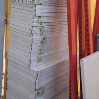 صفحه ۴۰در۹۵|کتابخانه، شلف، قفسه‌های دیواری|پاکدشت, |دیوار