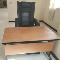 میز و صندلی اداری