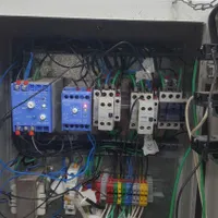 برقکار ماهر صنعتی و ساختمانی