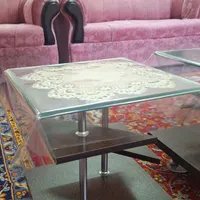 یک عدد میز جلو مبلی و دو عدد عسلی|مبلمان خانگی و میز عسلی|بهبهان, |دیوار