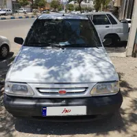 مدل 93 ی گلگیر رنگ شاسی یکم خوردگی دارد