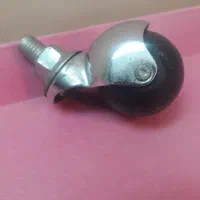 ۱۲عدد چرخ انواع  صندلی متحرک