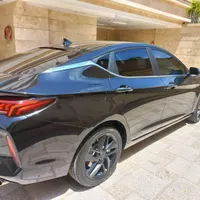 کی ام سی j 7