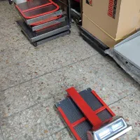 ترازو(باسکول) ۱۸۰ کیلویی تاشو۳۰در۴۰|فروشگاه و مغازه|تبریز, |دیوار